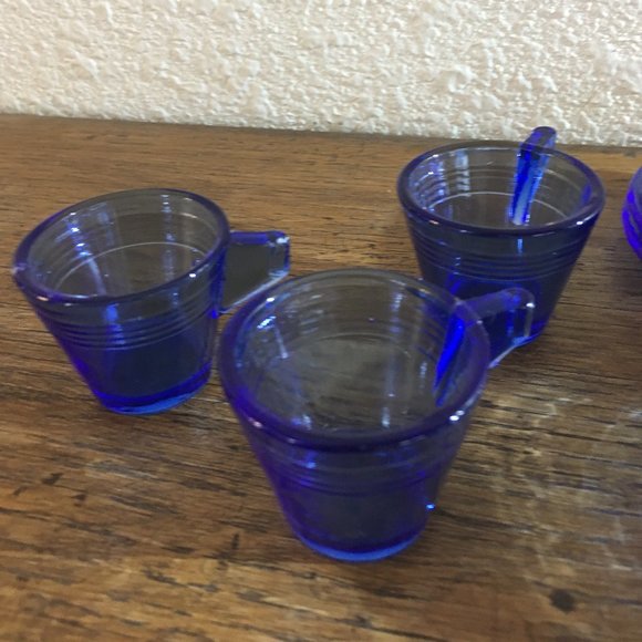 Vintage Akor 1940's Cobalt Blue Child's Cup and Saucers - Picture 3 of 11